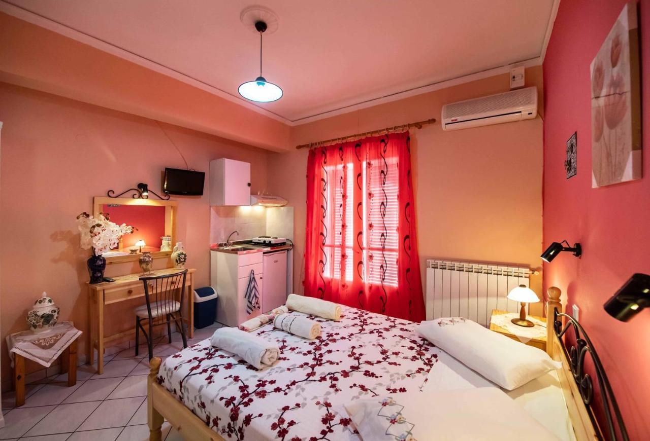 Efthalia Apartments & Studios Nydri  Bagian luar foto