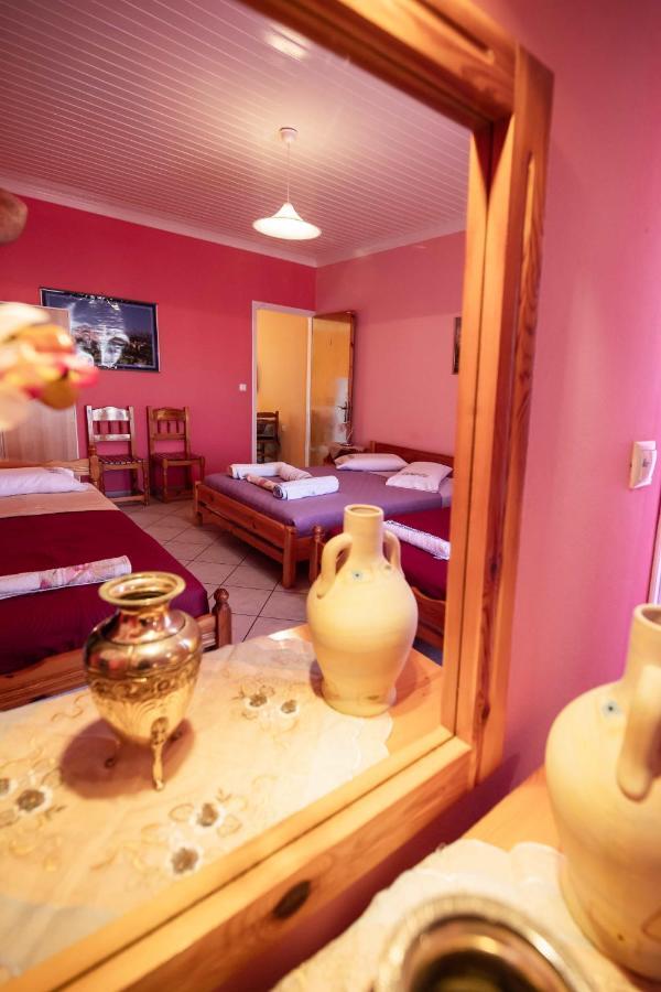 Efthalia Apartments & Studios Nydri  Bagian luar foto