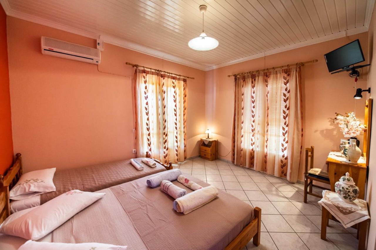 Efthalia Apartments & Studios Nydri  Bagian luar foto