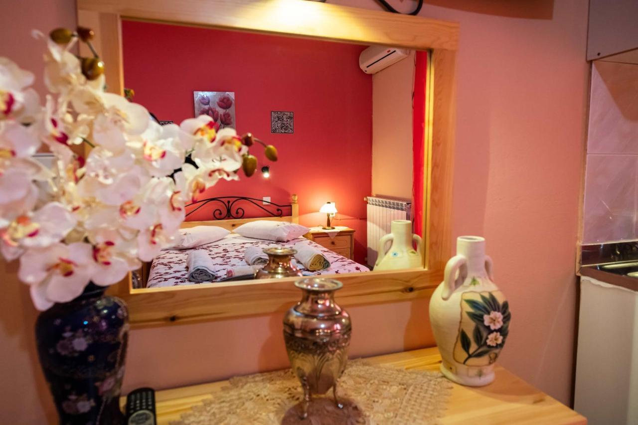 Efthalia Apartments & Studios Nydri  Bagian luar foto