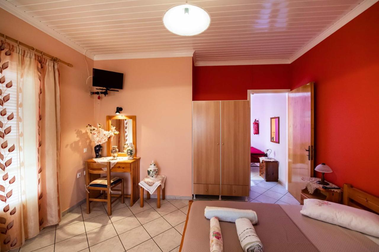 Efthalia Apartments & Studios Nydri  Bagian luar foto