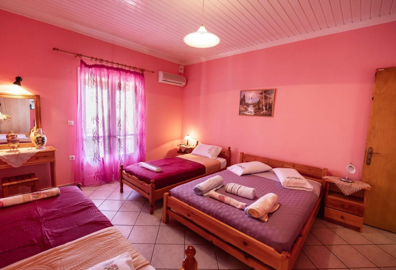 Efthalia Apartments & Studios Nydri  Bagian luar foto