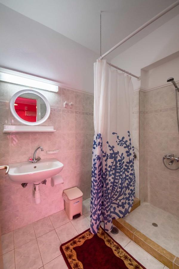 Efthalia Apartments & Studios Nydri  Bagian luar foto